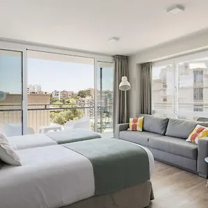 https://seaborn-by-pillow.top-hotels-tarragona.com